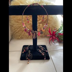 Treska Necklace & 2 pairs of matching Earrings